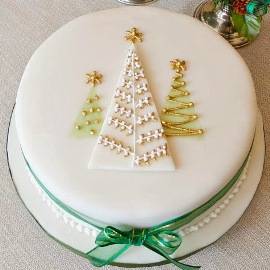 Christmas Tree Cake