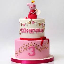 Peppa Pig Cake