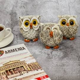 Three wise owls
