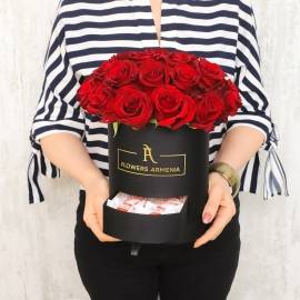 Red Roses Romantic Box