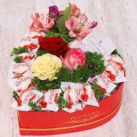 Flower Heart Box  with Rafaellos