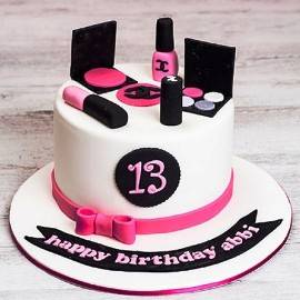 Ladies Fashion Cake