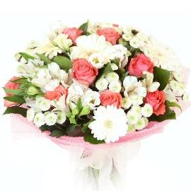 Peach Roses & White Blooms